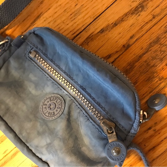 COPY - Kipling like new mini purse - Picture 6 of 6